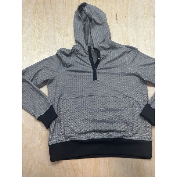 Zella Hoodie Jacket Size  Large Black Pullover  pockets  hood - Picture 1 of 7